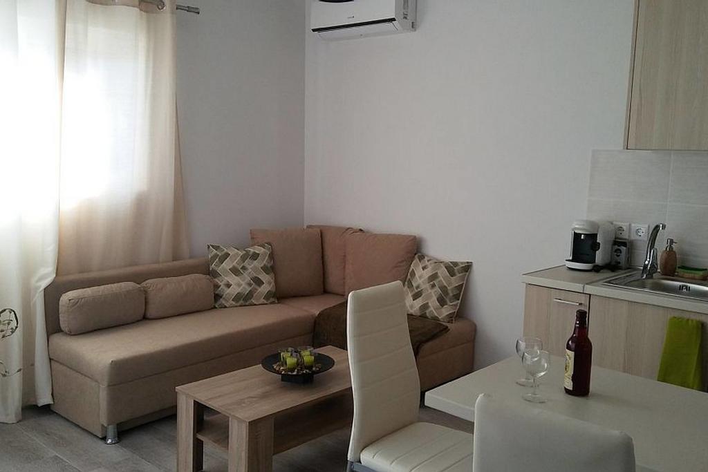 Nianthy Apartments Faliraki Exterior photo